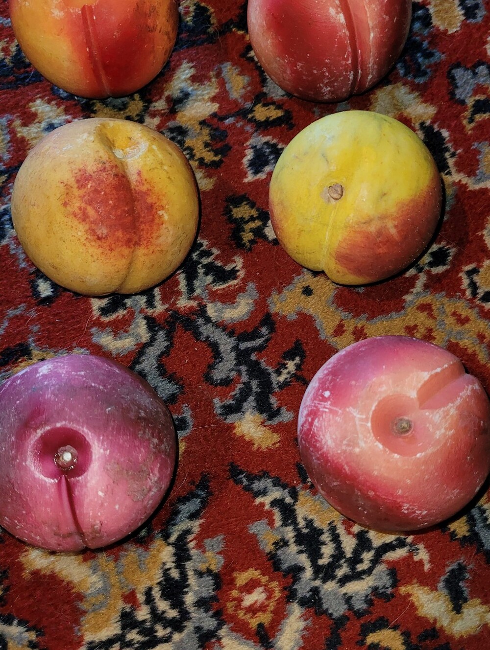 Vintage Stone Fruit Peaches - Picture 9 of 10